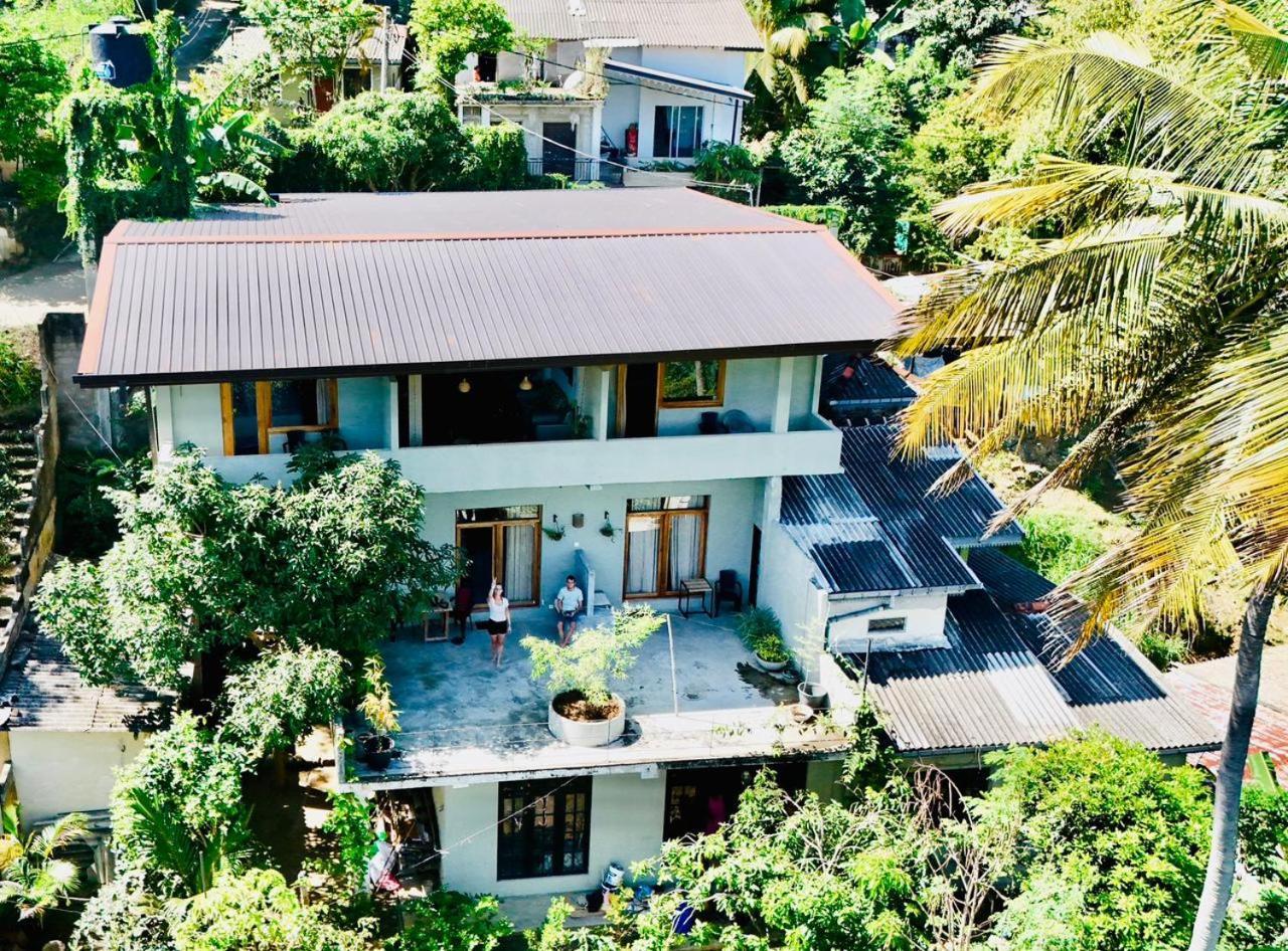 The Traveller Kandy Exterior photo